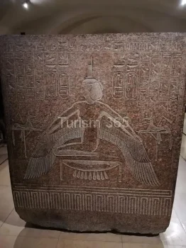 Muzeul_Louvre_egipt_antic