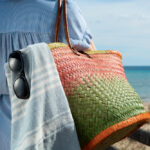 Ce diferențe există între o geantă de plajă și o geantă de zi obișnuită?