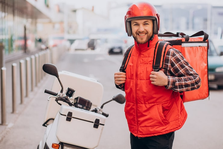 Livrare mâncare gătită Ilfov – soluția ideală pentru familiile ocupate
