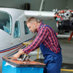 Ce este prelucrarea CNC pentru industria aeronautică?