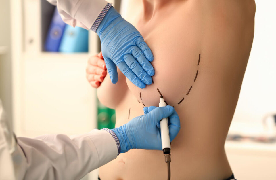 Ce este acumularea de lichid post-operatorie și cum se poate trata?