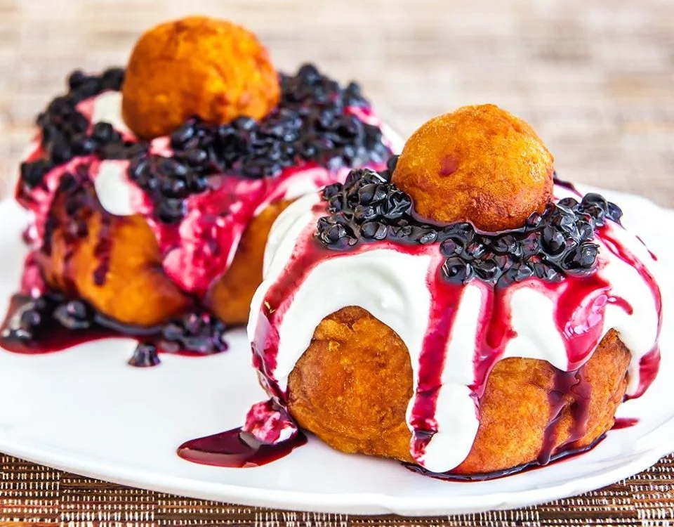 Rețetă simplă și delicioasă de papanași! Trucul pentru a fi crocanți