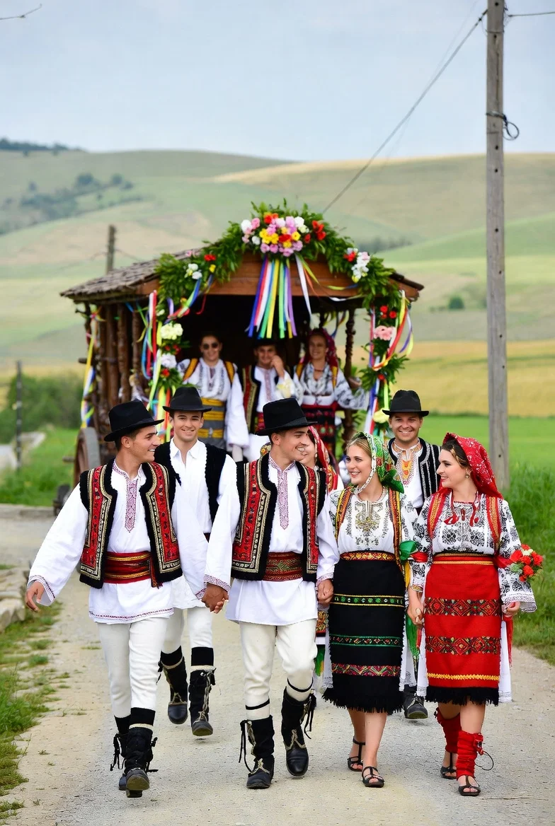 Obiceiuri de nuntă în România